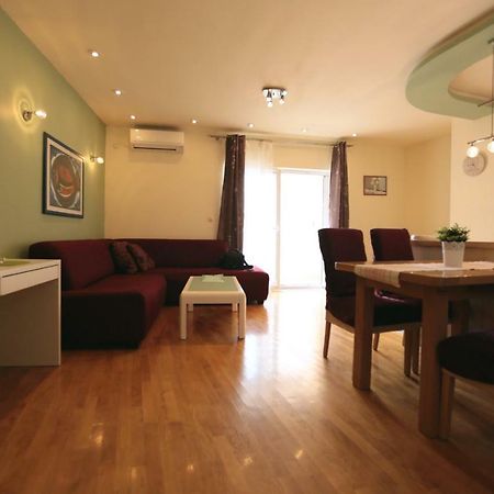 Apartman Vrsalovic Sumartin Exterior foto